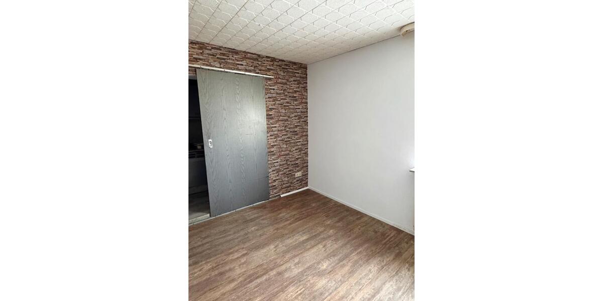 Erdgeschoßwohnung Bad Camberg - 4 Zimmer, 80 m&sup2;, 900&euro; | Angebot:26512793