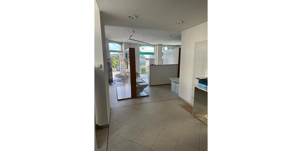 Helles Büro Lager Ausstellung Office in zentraler Lage zimmer