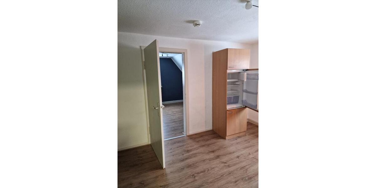 Dachgeschoßwohnung Bad Sachsa - 1.5 Zimmer, 31 m&sup2;, 200&euro; | Angebot:25539298