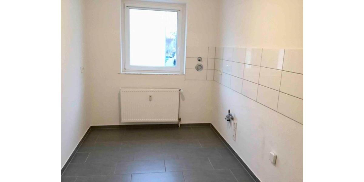 Schöne 3-Zimmer-Wohnung mit großem Balkon in ruhiger Lage 3 zimmer