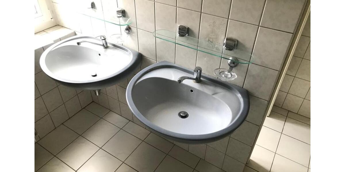 Werdau-West, Villa mit Stil, wenn es etwas ganz Besonderes sein soll, Doppelgarage 4 zimmer