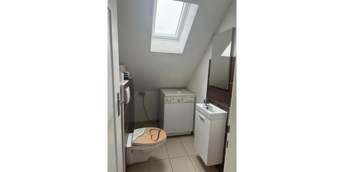 Wohnen auf Zeit Aalen - 4 Zimmer, 110 m&sup2;, 12&euro; | Angebot:24660794