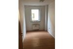 Erdgeschoßwohnung Schwandorf - 6 Zimmer, 120 m&sup2;, 1.100&euro; | Angebot:26223698