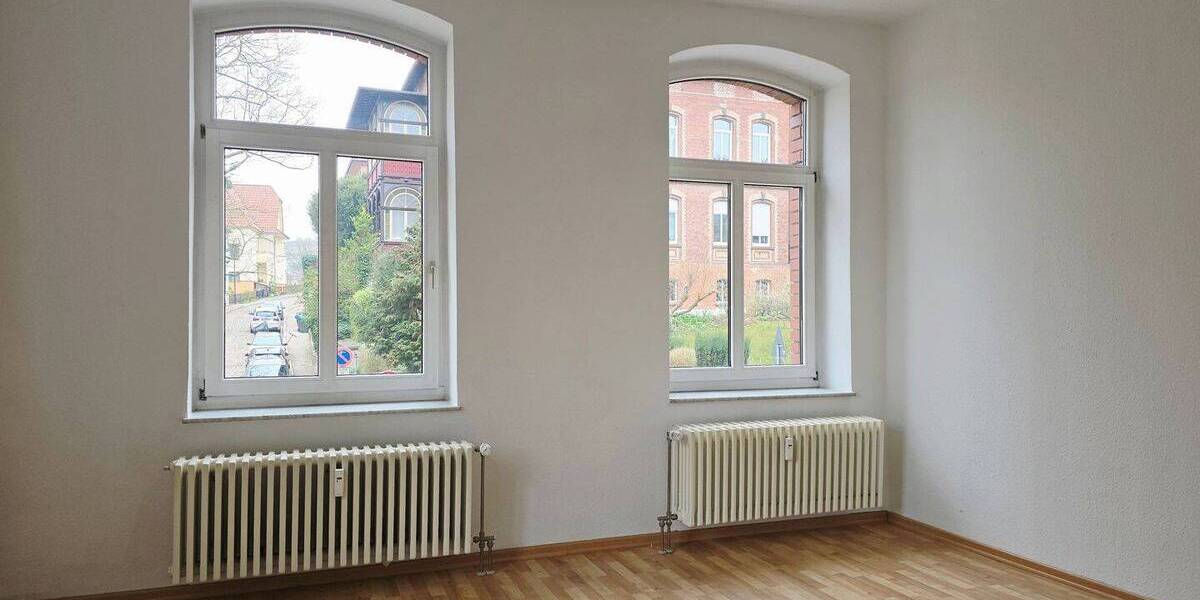 Etagenwohnung Eisenach - 3 Zimmer, 98 m&sup2;, 720&euro; | Angebot:26673952