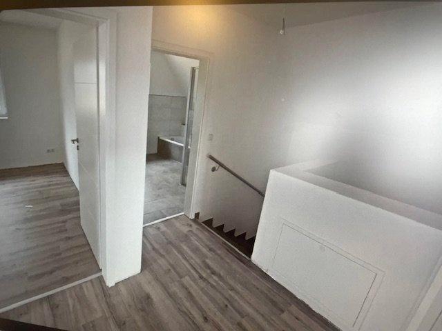 Doppelhaushälfte Friesoythe - 4 Zimmer, 115 m&sup2;, 1.250&euro; | Angebot:26234554