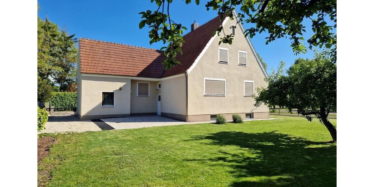 Einfamilienhaus Maihingen - 7 Zimmer, 135 m&sup2;, 1.200&euro; | Angebot:26614462