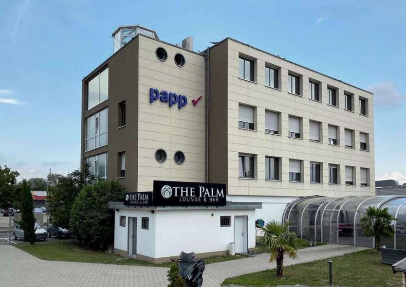 Büro in Kehl 2.000 € 210 m²