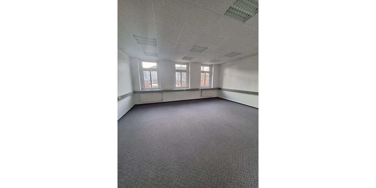 Gewerbeobjekt Niederwiesa - 10&euro; | Angebot:24447096