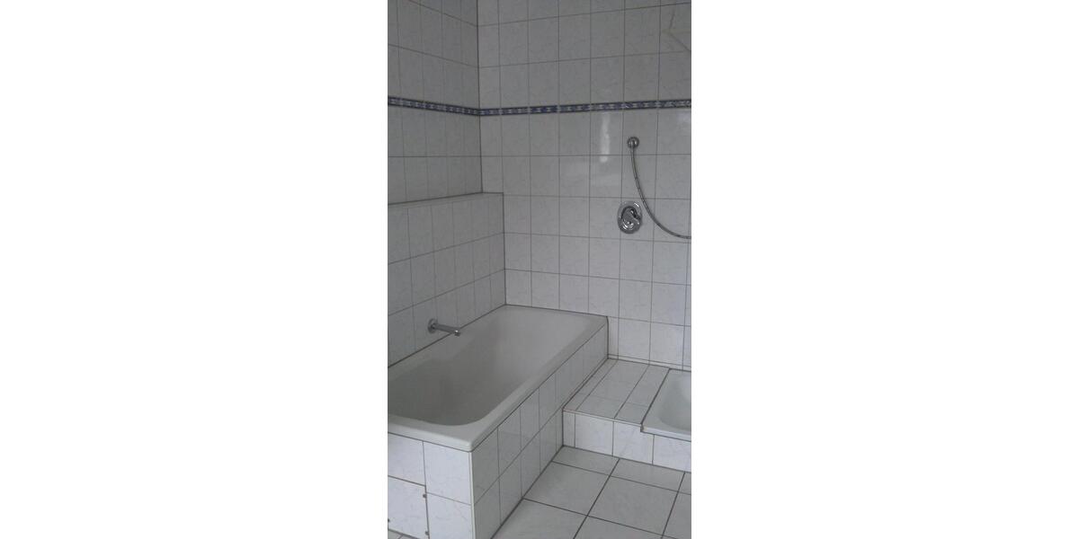 Dachgeschoßwohnung Pfungstadt - 3 Zimmer, 91 m&sup2;, 1.100&euro; | Angebot:26645379