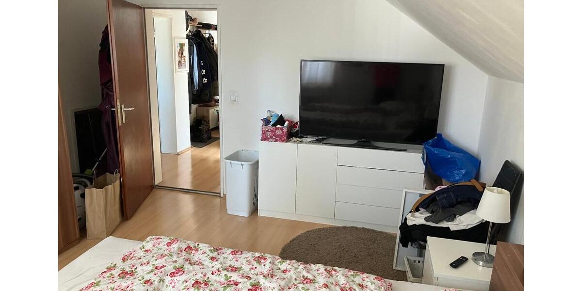 Dachgeschoßwohnung Unterschleißheim - 2 Zimmer, 60 m&sup2;, 1.290&euro; | Angebot:26492891