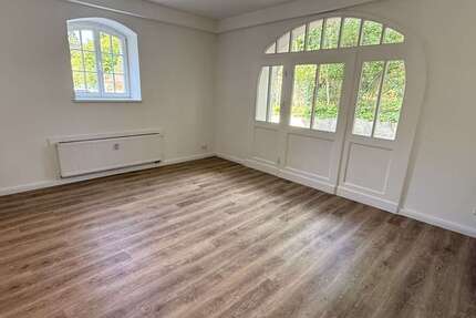 Wohnung Görlitz Südstadt - 1 Zimmer, 38 m&sup2;, 305&euro; | Angebot:26754717