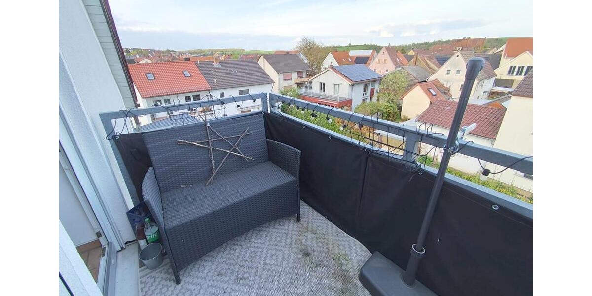 Maisonettenwohnung Rottendorf - 4 Zimmer, 120 m&sup2;, 1.250&euro; | Angebot:26228091