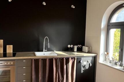 TOP Lage! Stilvoll möblierte Wohnung in der Südstadt mit Balkon zimmer