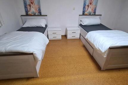 Monteure Haus zu vermieten . Vollmöbliert.10 Einzelne Betten . 4 zimmer