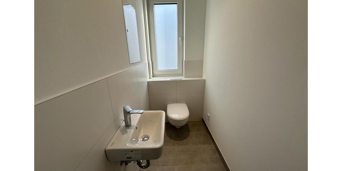 Dachgeschoßwohnung Karben - 3 Zimmer, 158 m&sup2;, 2.060&euro; | Angebot:25384234