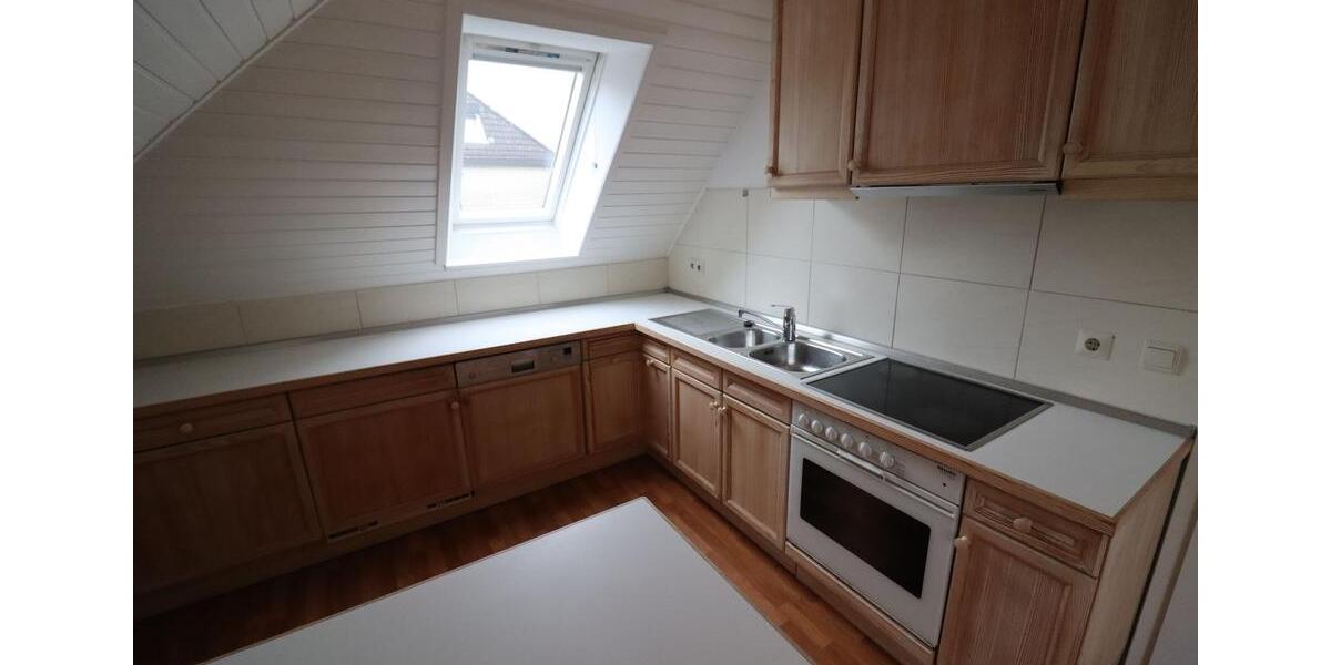 Dachgeschoßwohnung Bad Rothenfelde - 3 Zimmer, 87 m&sup2;, 762&euro; | Angebot:25974455