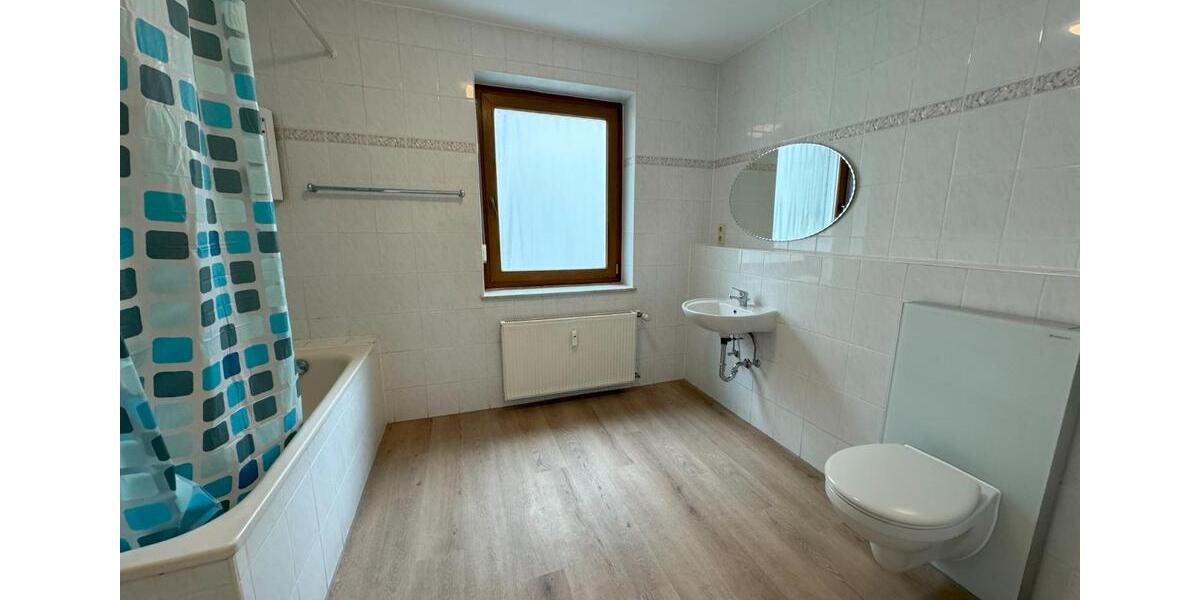 Wohnen auf Zeit Eschborn - 8 Zimmer, 90 m&sup2;, 380&euro; | Angebot:24755182