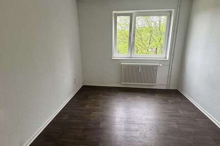 Wohnung Salzgitter Gebhardshagen - 1 Zimmer, 18 m&sup2;, 270&euro; | Angebot:26739575