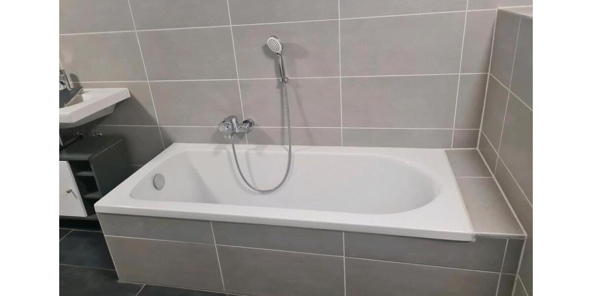 Etagenwohnung Wiesenfelden - 2 Zimmer, 85 m&sup2;, 500&euro; | Angebot:25942831