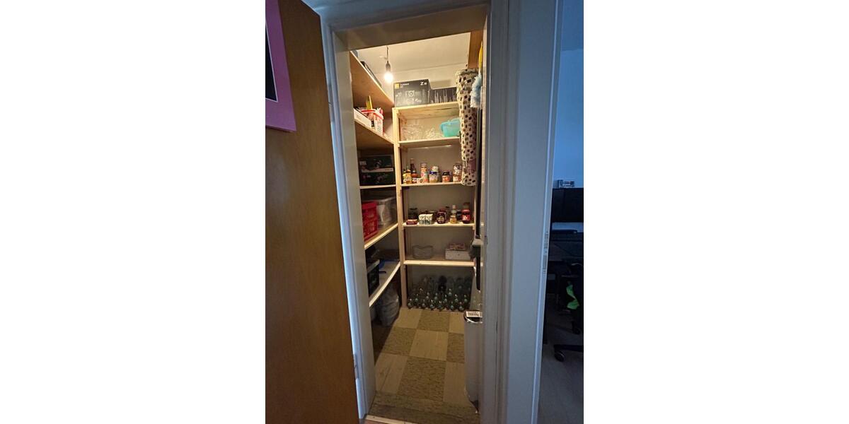 Etagenwohnung Niedenstein - 3 Zimmer, 92 m&sup2;, 650&euro; | Angebot:25943863