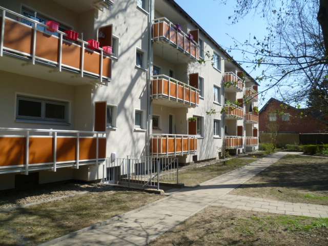 Wohnung zum Mieten in Düsseldorf 851 € 69 m²