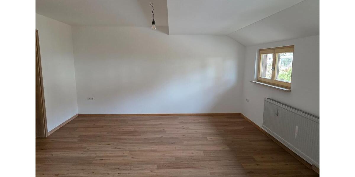 Wohnung 1.OG zu vermieten 3 zimmer