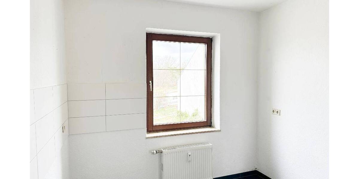 Etagenwohnung Nünchritz Merschwitz - 3 Zimmer, 62 m&sup2;, 320&euro; | Angebot:25998316