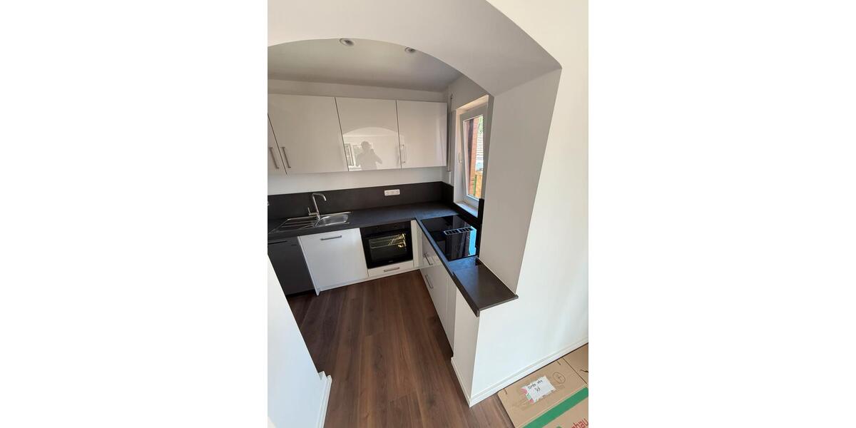 Hochparterre Wiesbaden Südost - 3 Zimmer, 80 m&sup2;, 1.320&euro; | Angebot:26495073