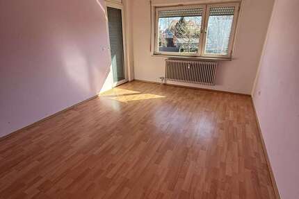 Wohnung Bretten - 4 Zimmer, 100 m&sup2;, 630&euro; | Angebot:26180831