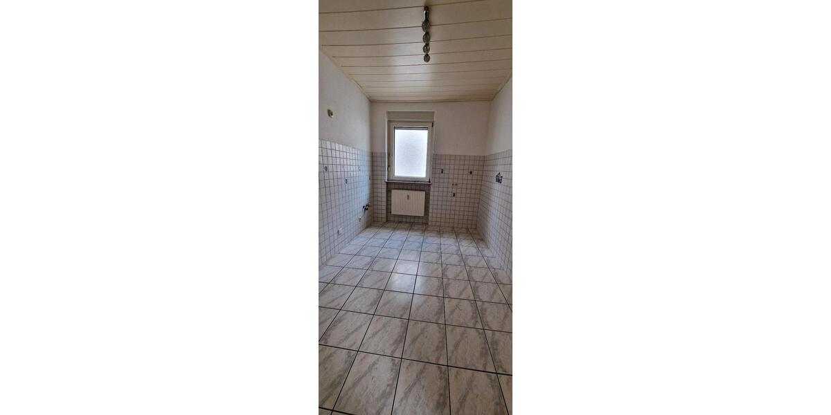 Etagenwohnung Siegen - 1 Zimmer, 72 m&sup2;, 735&euro; | Angebot:26566447