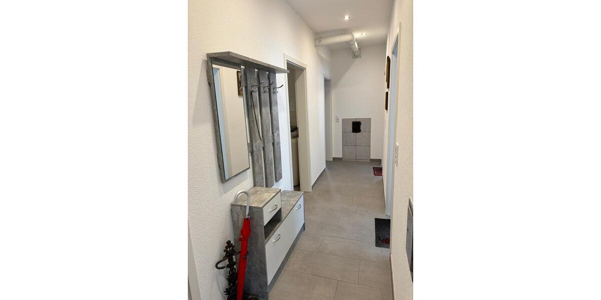 Erdgeschoßwohnung Tannhausen - 3 Zimmer, 90 m&sup2;, 1.050&euro; | Angebot:26633819