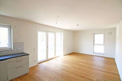 Wohnung Königs Wusterhausen - 4 Zimmer, 111 m&sup2;, 1.579&euro; | Angebot:25912889