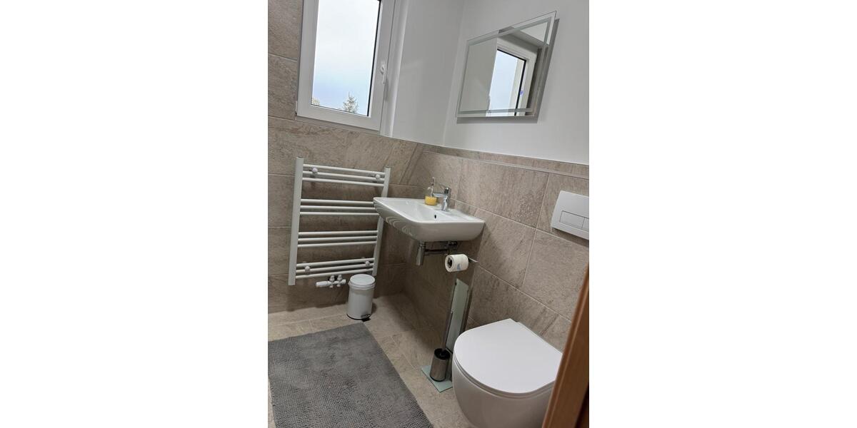 Wohnen auf Zeit Zossen - 3 Zimmer, 70 m&sup2;, 30&euro; | Angebot:23567883