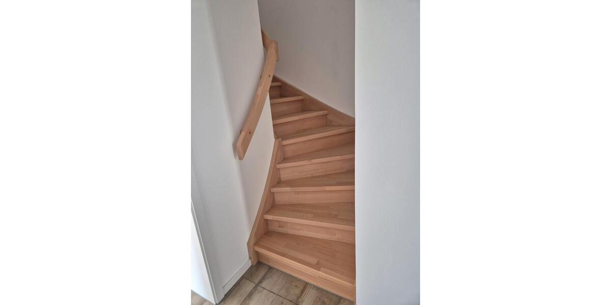 Etagenwohnung Magdeburg Hopfengarten - 5 Zimmer, 135 m&sup2;, 1.800&euro; | Angebot:26030166