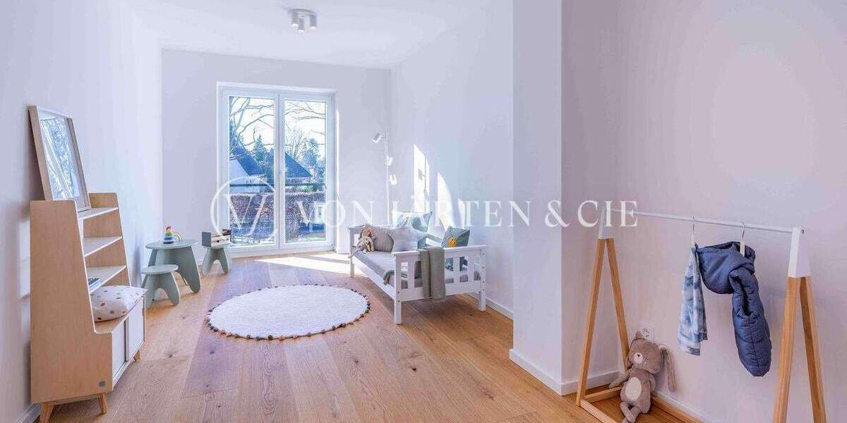 Mehrfamilienhaus, Wohnhaus Hamburg Nienstedten - 6 Zimmer, 206 m&sup2;, 5.000&euro; | Angebot:24708985