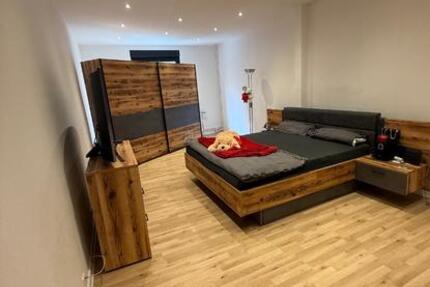 Wohnung Hannover Herrenhausen-Stöcken - 3 Zimmer, 100 m&sup2;, 1.200&euro; | Angebot:25158713