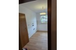 Renovierte 2,5 Zimer-Wohnung mit Aufzug, Balkonkraftwerk, Video-Sprechanlage, Garage (Warmmiete: 1.040 + 100 Garage) - Etagenwohnung Duisburg Meiderich | Angebot:27261102