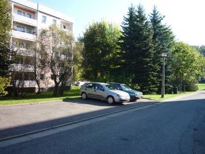 Etagenwohnung Reinsdorf - 3 Zimmer, 57 m&sup2;, 300&euro; | Angebot:23982053