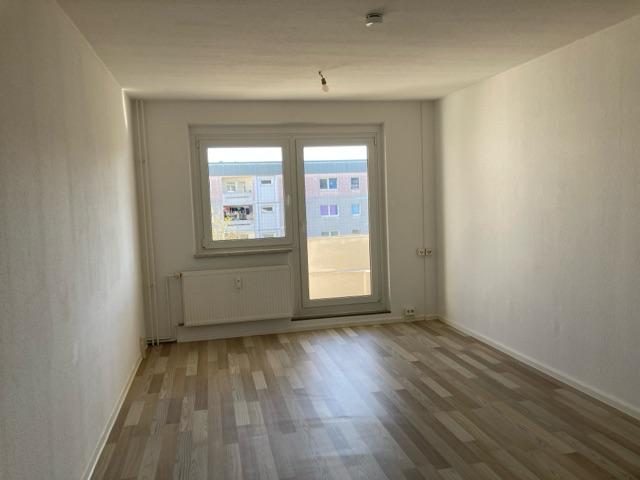 Etagenwohnung Gotha - 4 Zimmer, 82 m&sup2;, 490&euro; | Angebot:26444046