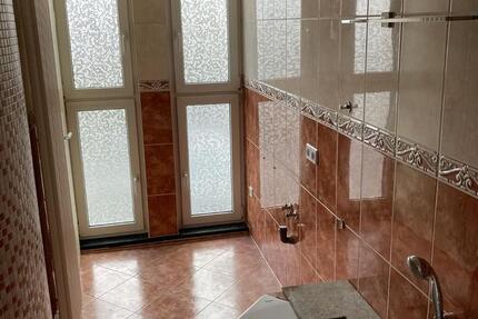 Wohnung Kahla - 5 Zimmer, 124 m&sup2;, 870&euro; | Angebot:17932814