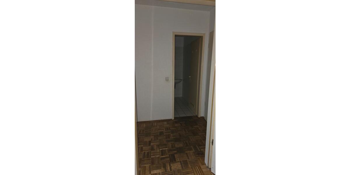 Etagenwohnung Falkensee - 1 Zimmer, 30 m&sup2;, 292&euro; | Angebot:25868063