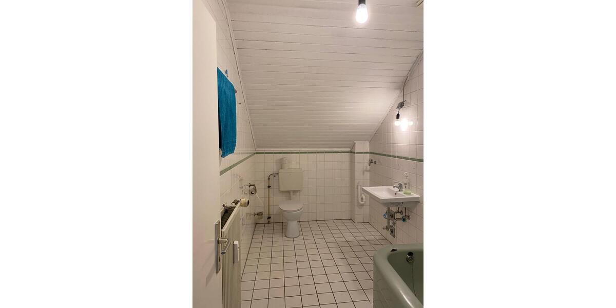 Dachgeschoßwohnung Bad Bevensen - 3.5 Zimmer, 105 m&sup2;, 800&euro; | Angebot:26618674
