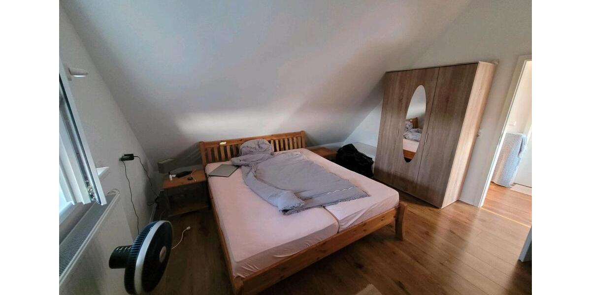 Einfamilienhaus Tasdorf - 8 Zimmer, 185 m&sup2;, 2.500&euro; | Angebot:24840038