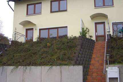 Haus zum Mieten in Niedernhausen-Engenhahn 1.495 € 155 m² 5 zimmer