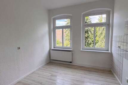 Wohnung zum Mieten in Oberlungwitz 265 € 44 m² 2 zimmer