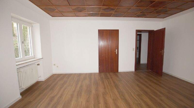 Etagenwohnung Straubing - 4 Zimmer, 103 m&sup2;, 700&euro; | Angebot:25899565