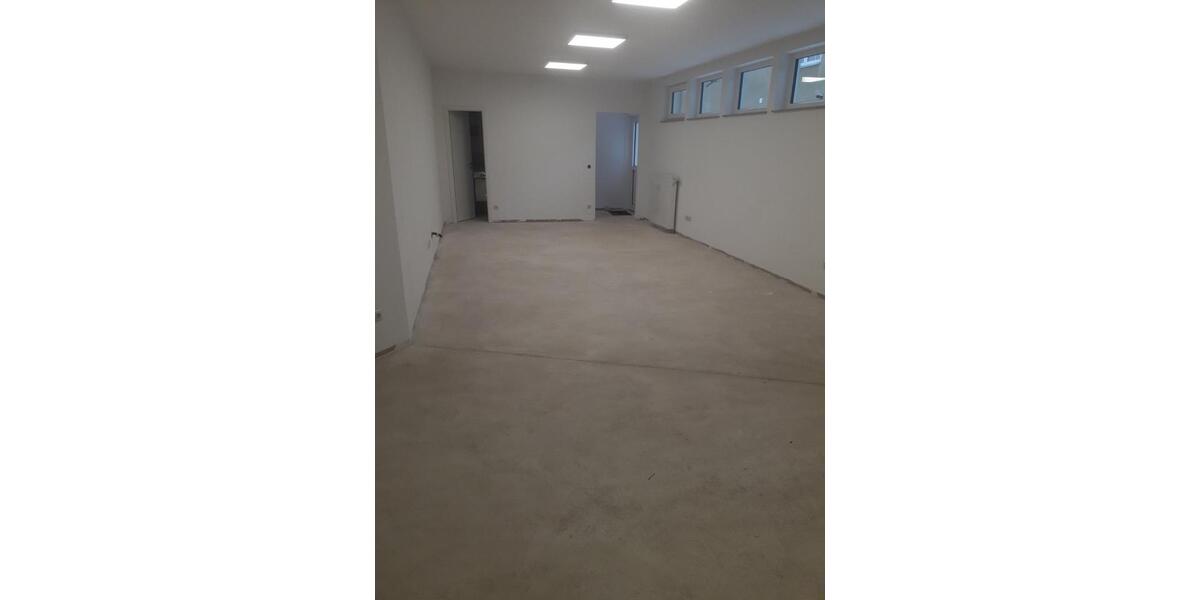 Gewerbeobjekt Hohenmölsen - 600&euro; | Angebot:25303172