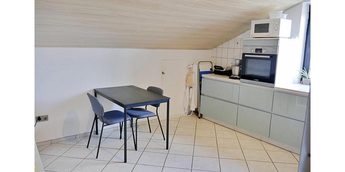 Dachgeschoßwohnung Munster - 3 Zimmer, 90 m&sup2;, 749&euro; | Angebot:26003313