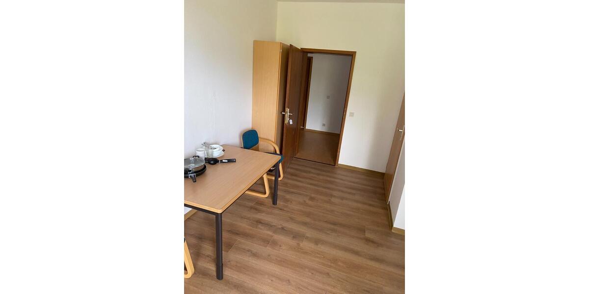 Wohnen auf Zeit Kassel - 25 Zimmer, 350 m&sup2;, 13&euro; | Angebot:24625044