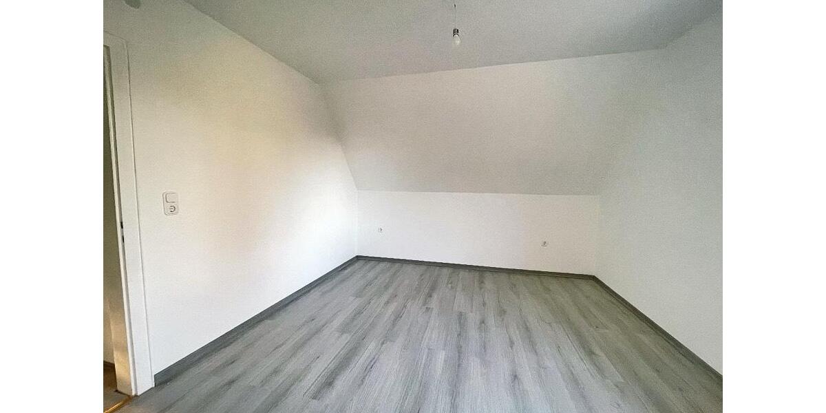 Etagenwohnung Kirchlengern - 3 Zimmer, 70 m&sup2;, 670&euro; | Angebot:26703018